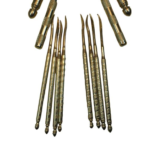 7 Metal Nutcrackers with10 Picks and 1 Metal Wood Nutcracker - Picture 4 of 6